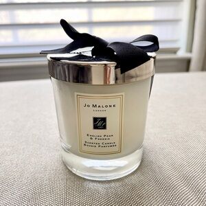 Jo Malone English Pear & Freesia Home Candle, 7.1-oz. New without box.